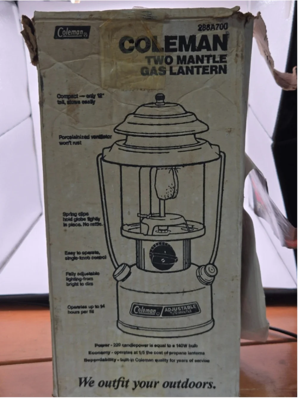 Vintage Coleman Two Mantle Gas Lantern Green Camping Light Box 288A700